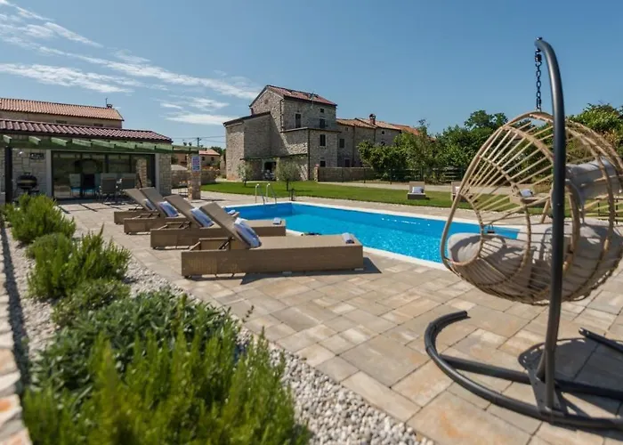 Francesca By Gostinjska kuća