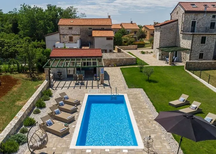 Francesca By Gostinjska kuća 4*