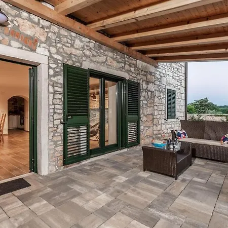 Francesca By Gæstehus