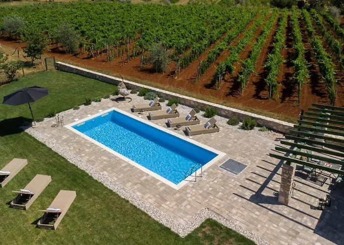 Francesca By Gæstehus 4*