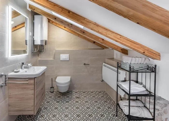 Francesca By 4* Radini